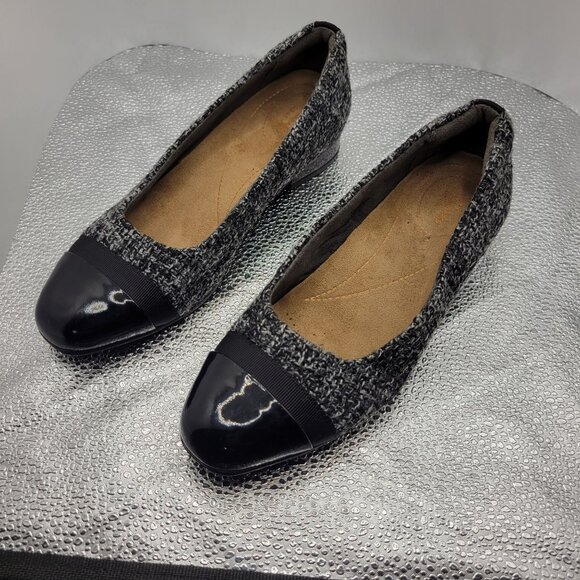 Clarks Artisan Womens Keesha Rosa Pumps Black Leather Textile Size 5.5 Comfort - Picture 2 of 12